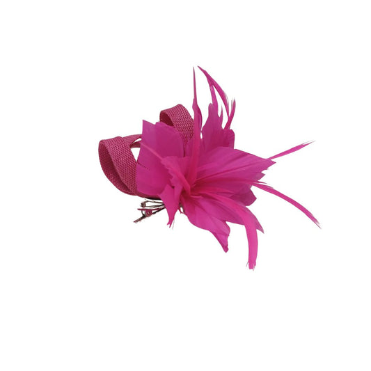 Alfinete floral com pena rosa vibrante