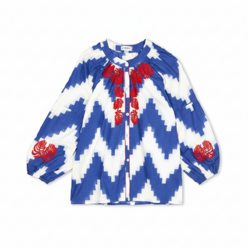 Packshot - Blusa Ikat Azul com Bordados Vermelhos - Fundo Branco