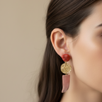 Pendientes hechos a mano con piedra natural y latón 