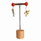 Brincos Assimetricos Artesanais-Natureza Dourada1