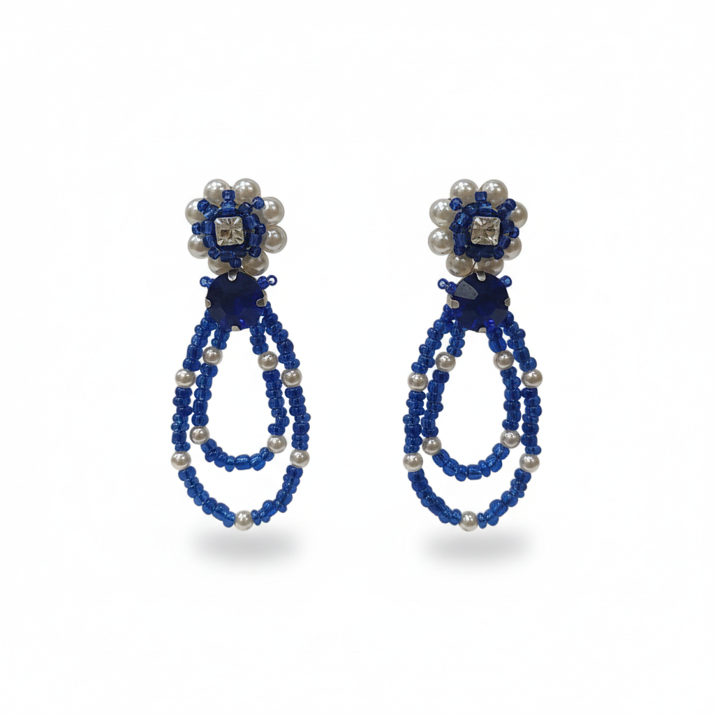 Brincos artesanais Iluztro- pérolas e azul royal – modelo aro duplo exclusivo