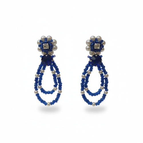 Brincos artesanais Iluztro- pérolas e azul royal – modelo aro duplo exclusivo