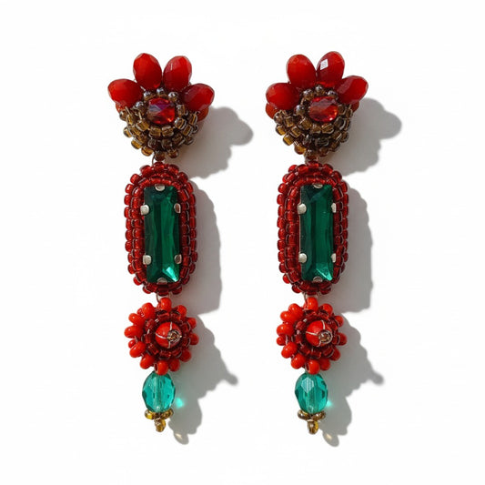 Brincos artesanais Iluztro Opora-cristais bordados à mão