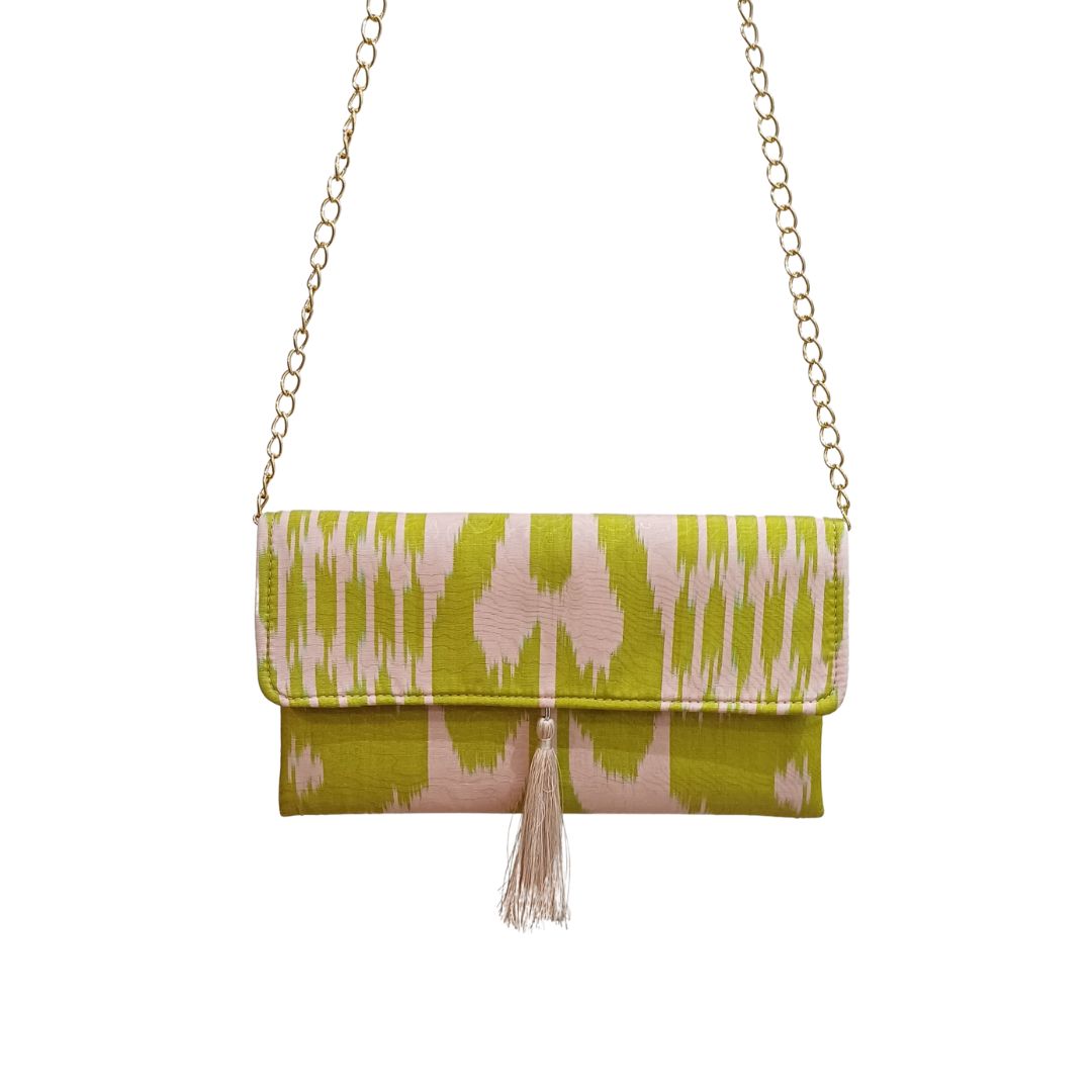 Clutch artesanal Ikat Verde e Rosa3