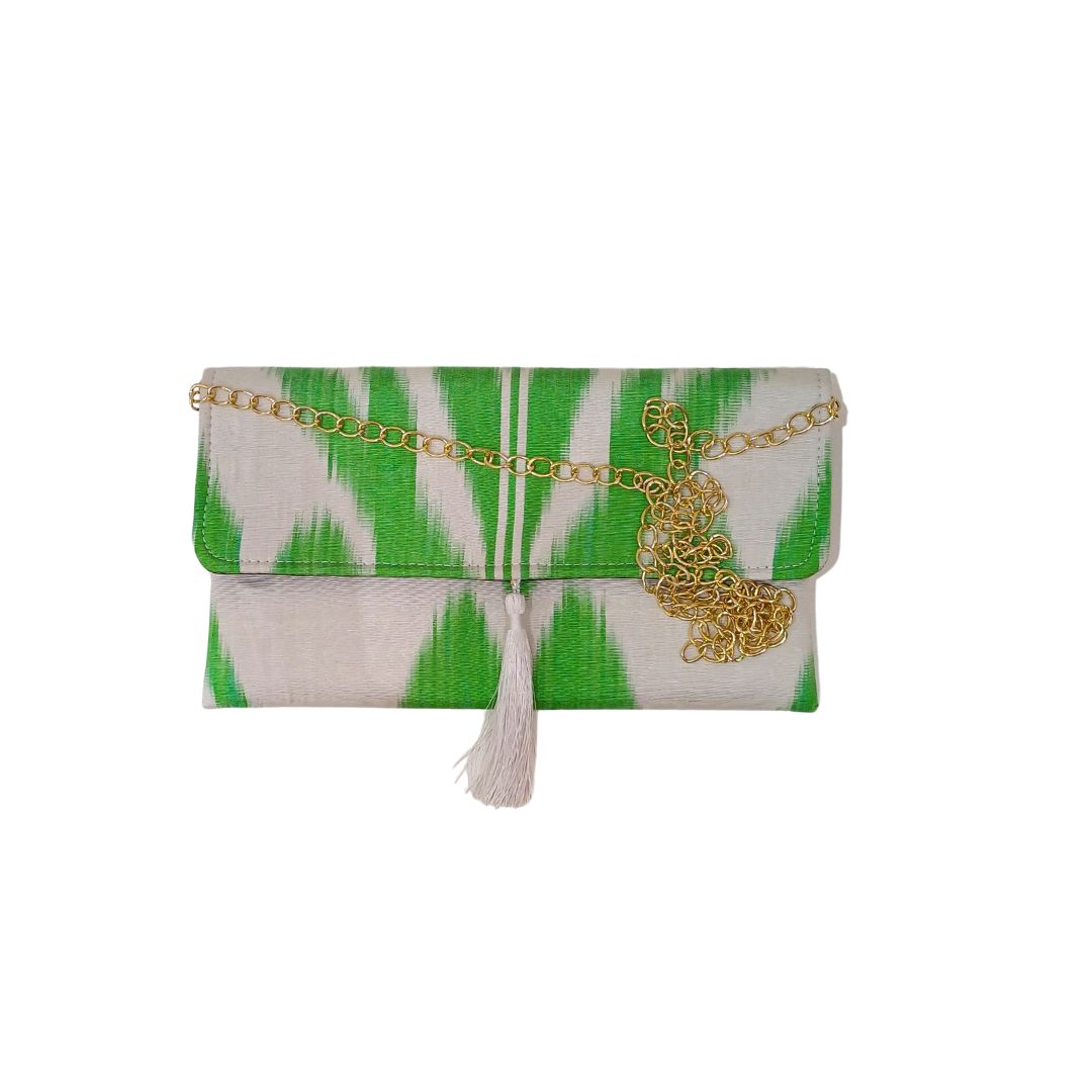 Clutch artesanal Ikat verde e branco1