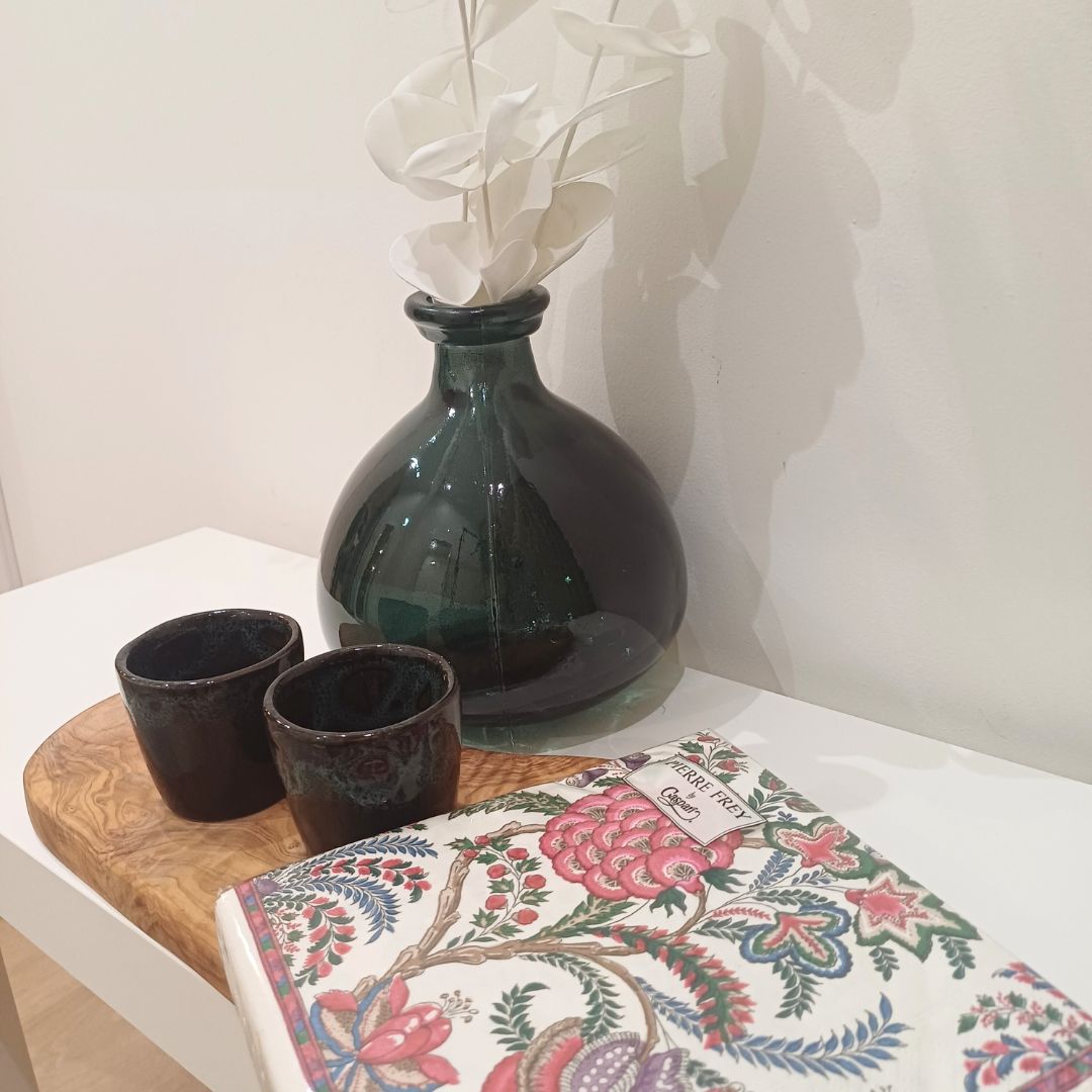 Copinho de café Artesanal em Cerâmica Esmaltada