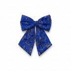 Packshot Laço de Cabelo Azul de Seda Estampada