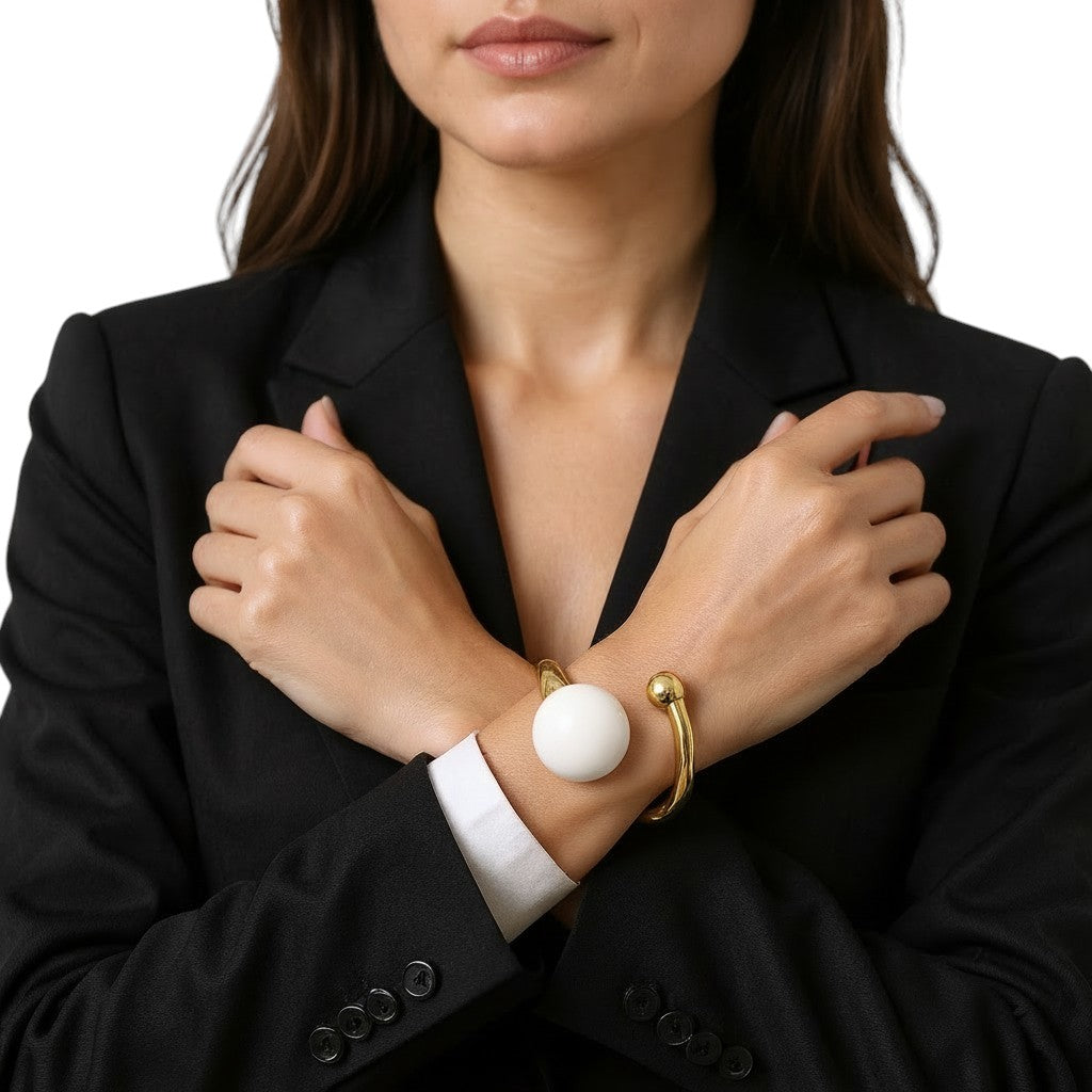 Pulseira Dourada com Bola Intercambiável em Cerâmica – Zamac com Banho de Ouro